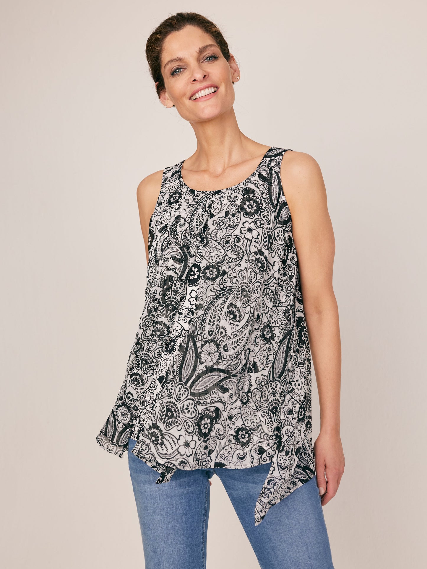 Sleeveless Paisley Layered Popover
