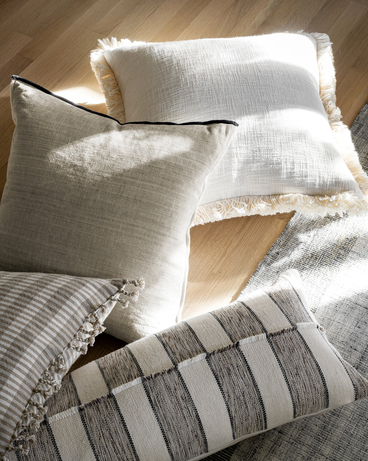 Sanela Pillow Cover